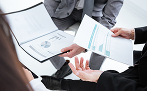 資質(zhì)維護托管